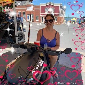 Meet your Posher, Sonia